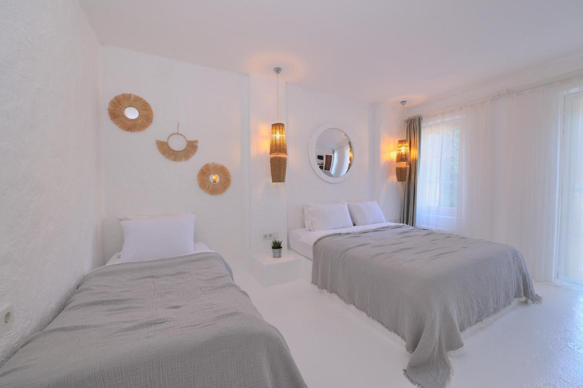 Peremere Alacati Otel Εξωτερικό φωτογραφία