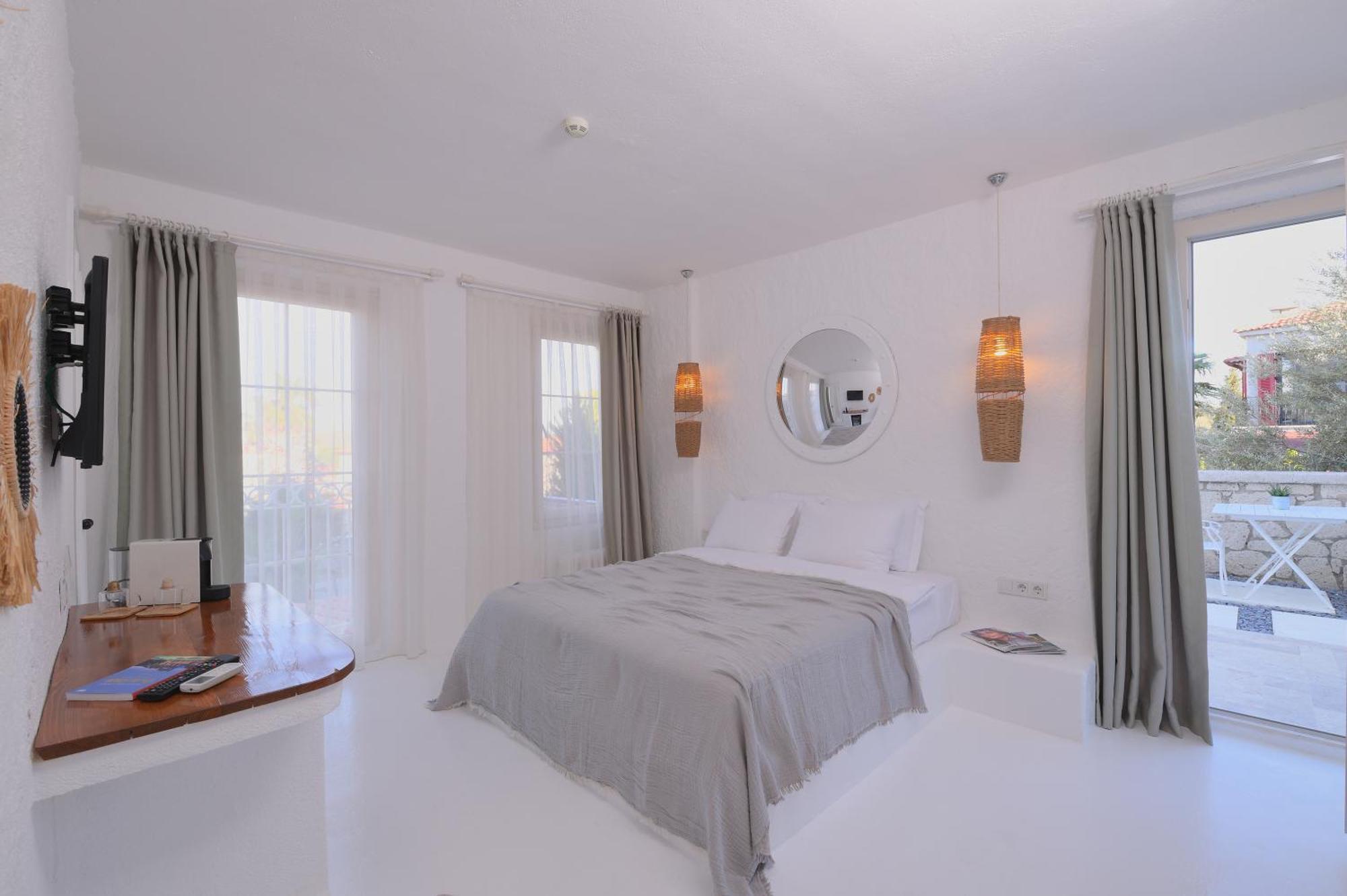 Peremere Alacati Otel Εξωτερικό φωτογραφία
