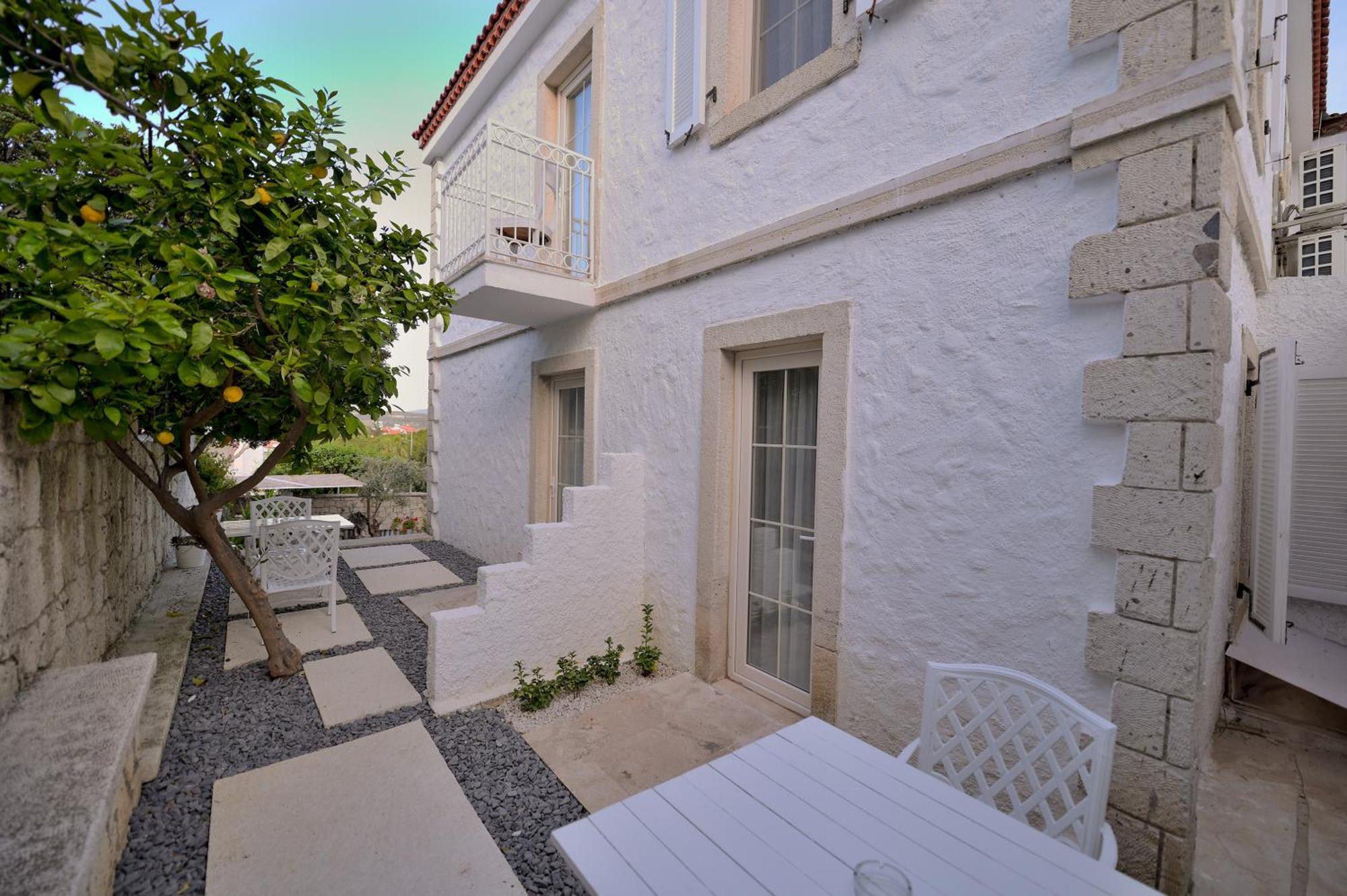 Peremere Alacati Otel Εξωτερικό φωτογραφία