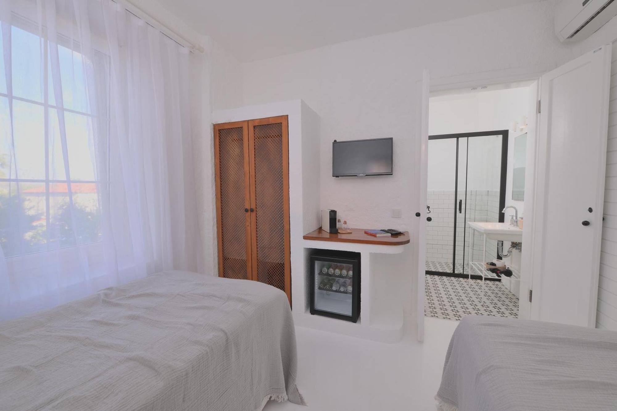 Peremere Alacati Otel Εξωτερικό φωτογραφία